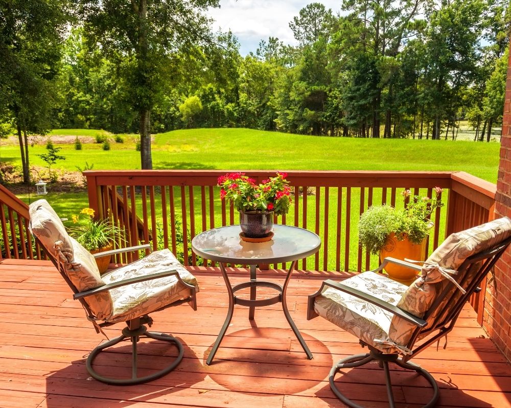 Five Signs it is Time to Replace Your Deck